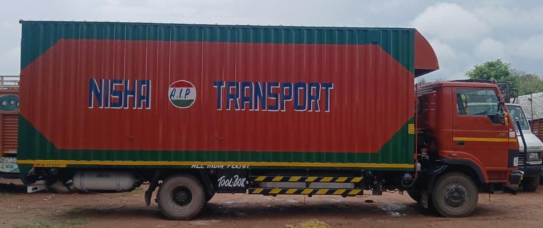 Nisha Transport close body truck